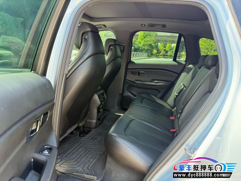 21年蔚来ES6轿车抵押车出售