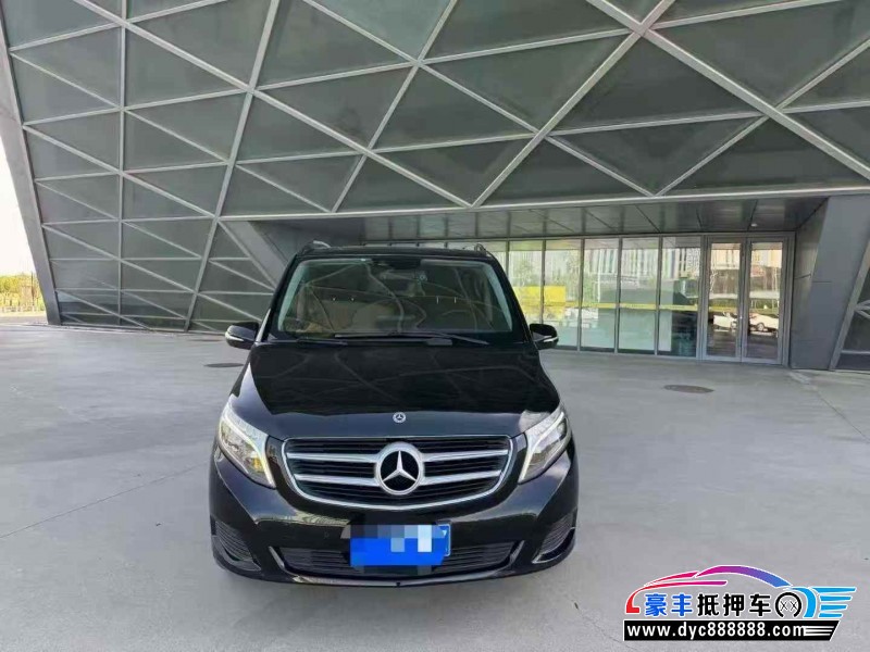 17年奔驰V轿车抵押车出售