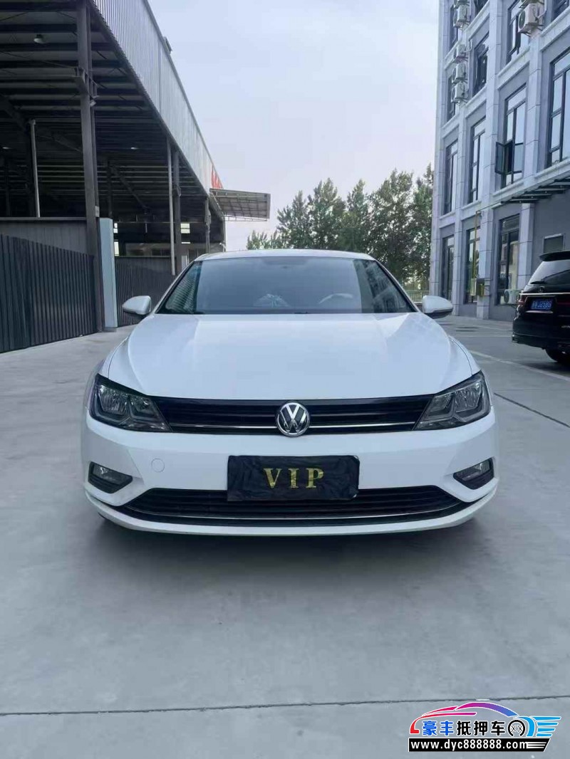 17年大众凌渡轿车抵押车出售