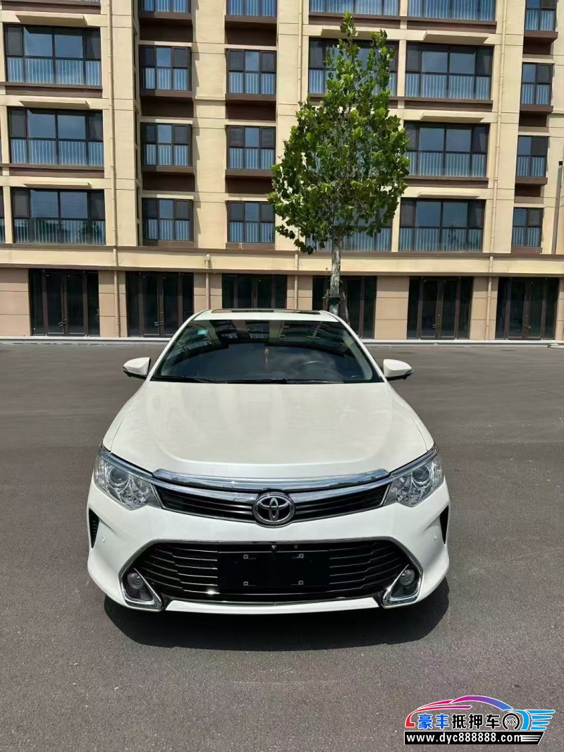 17年丰田凯美瑞轿车抵押车出售