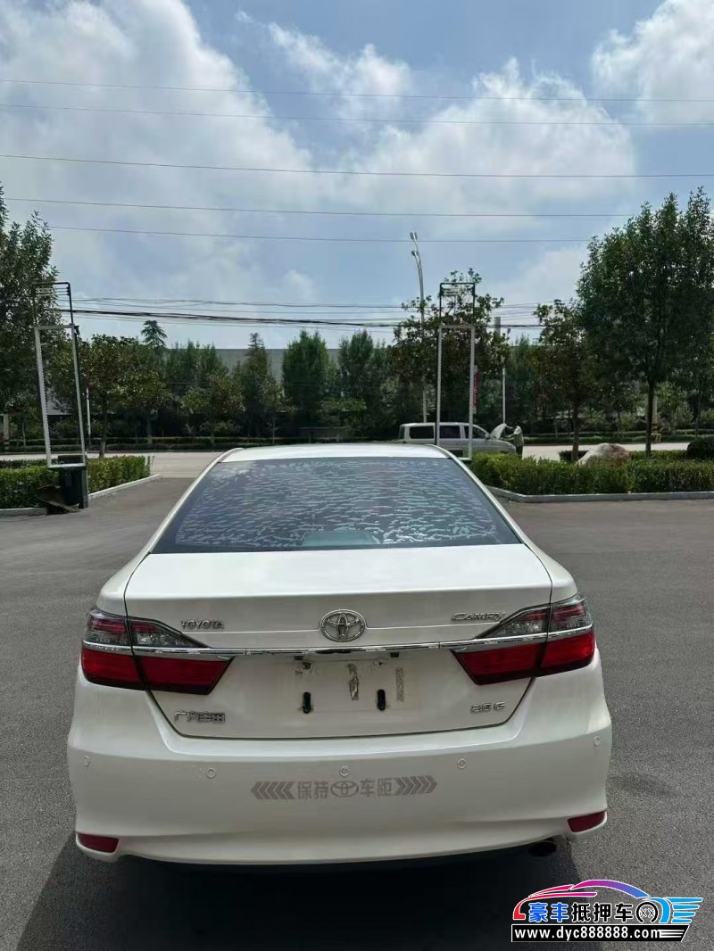 17年丰田凯美瑞轿车抵押车出售