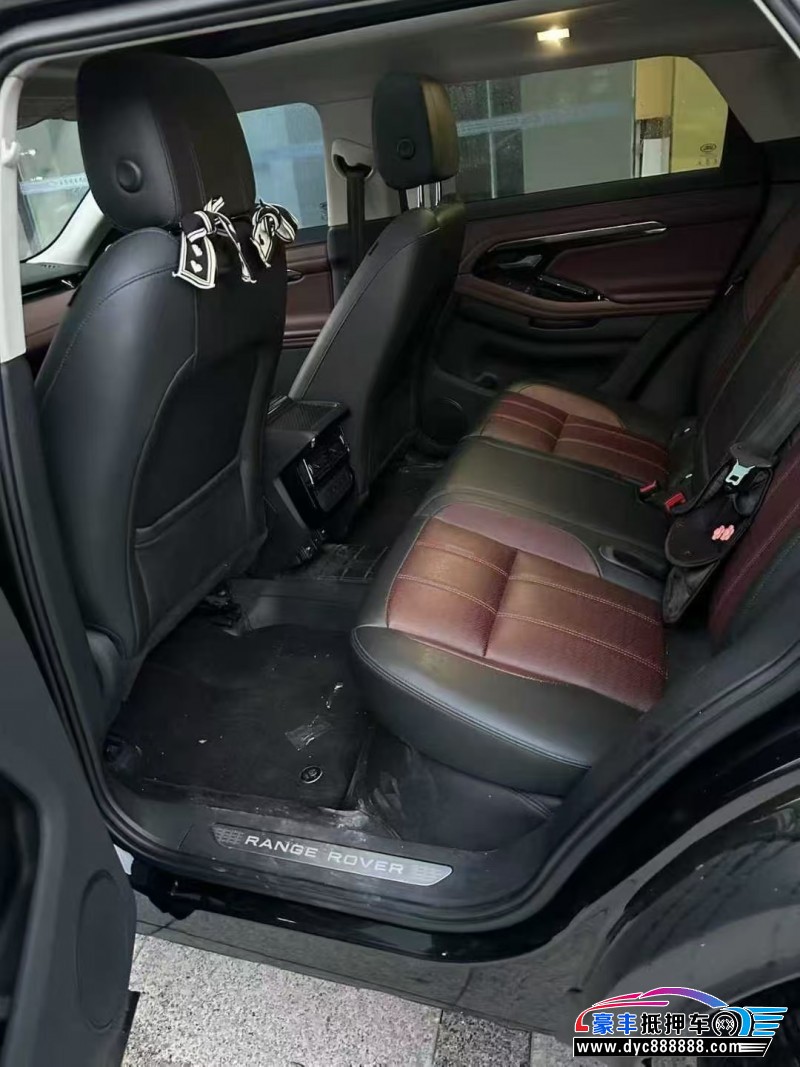 22年路虎揽胜极光轿车抵押车出售