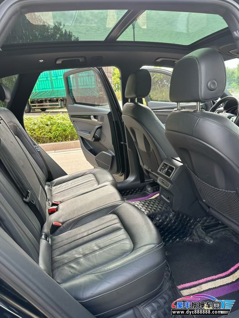 20年奥迪Q5轿车抵押车出售