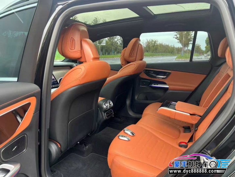 24年奔驰GLC轿车抵押车出售