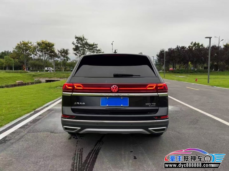 22年大众途昂轿车抵押车出售