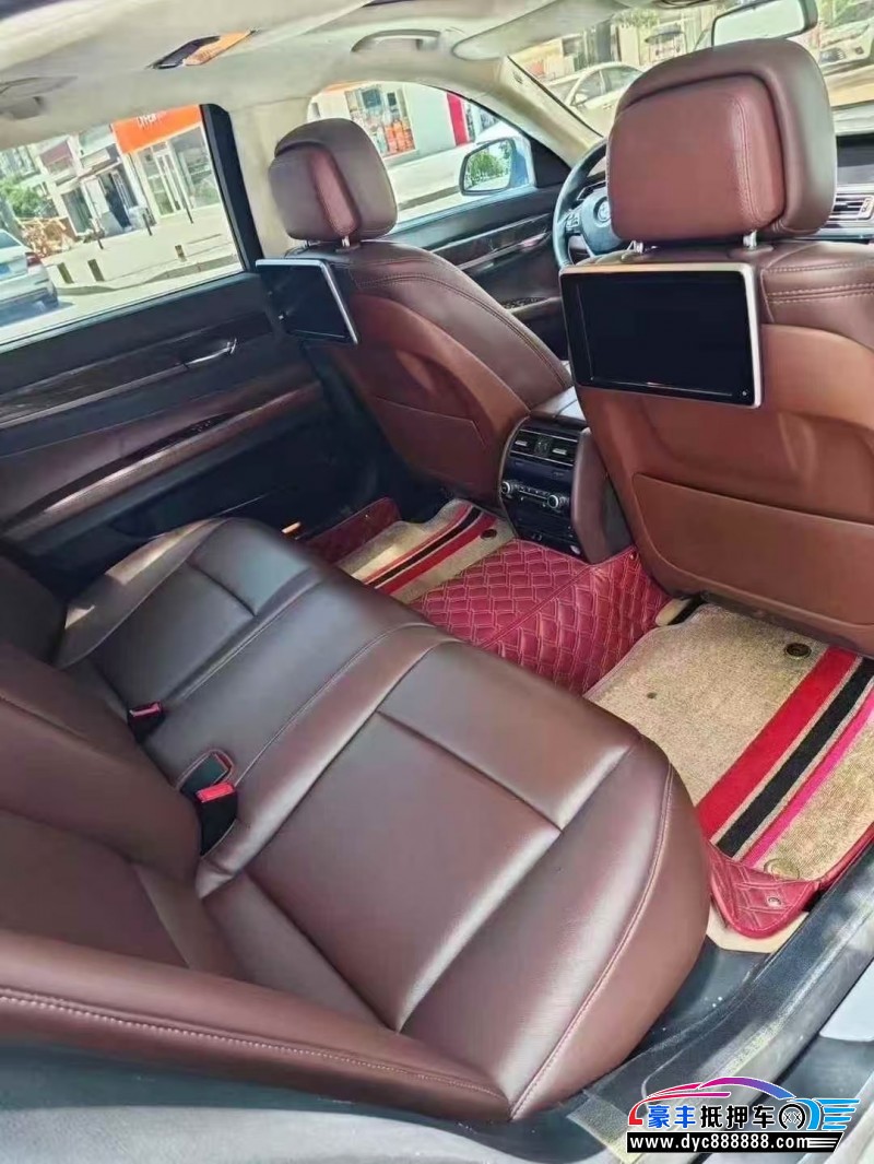 14年宝马7系轿车抵押车出售