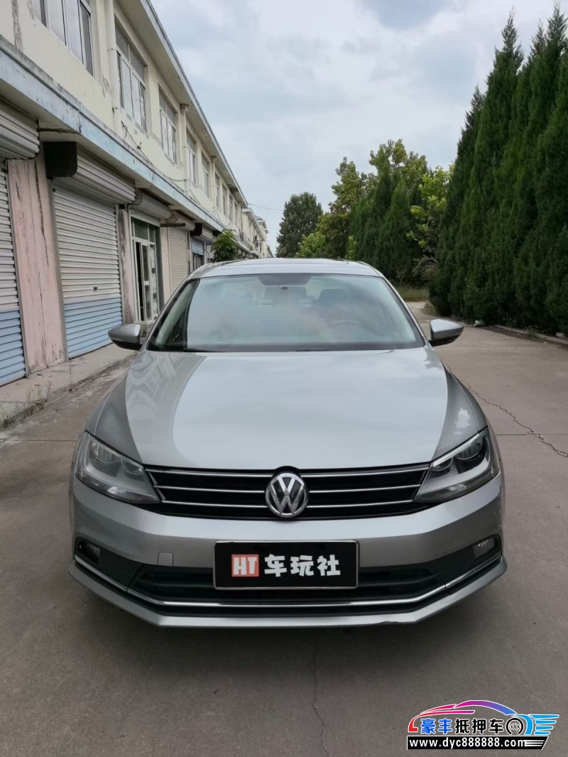 17年大众速腾轿车抵押车出售