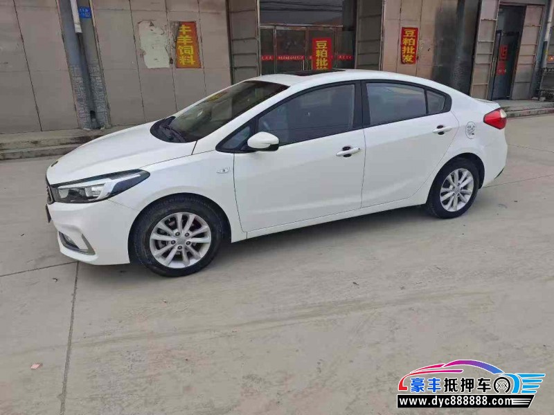 17年起亚K3轿车抵押车出售