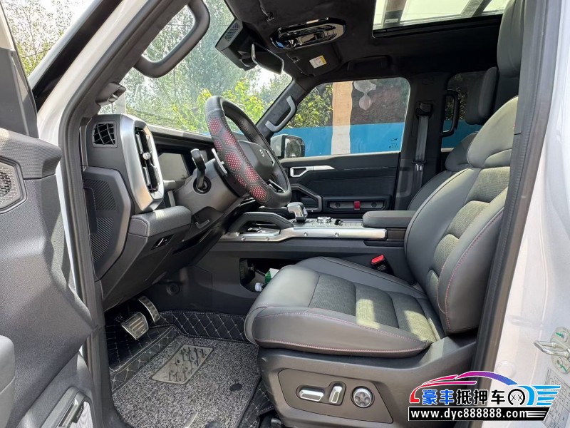 25年捷途旅行者轿车抵押车出售