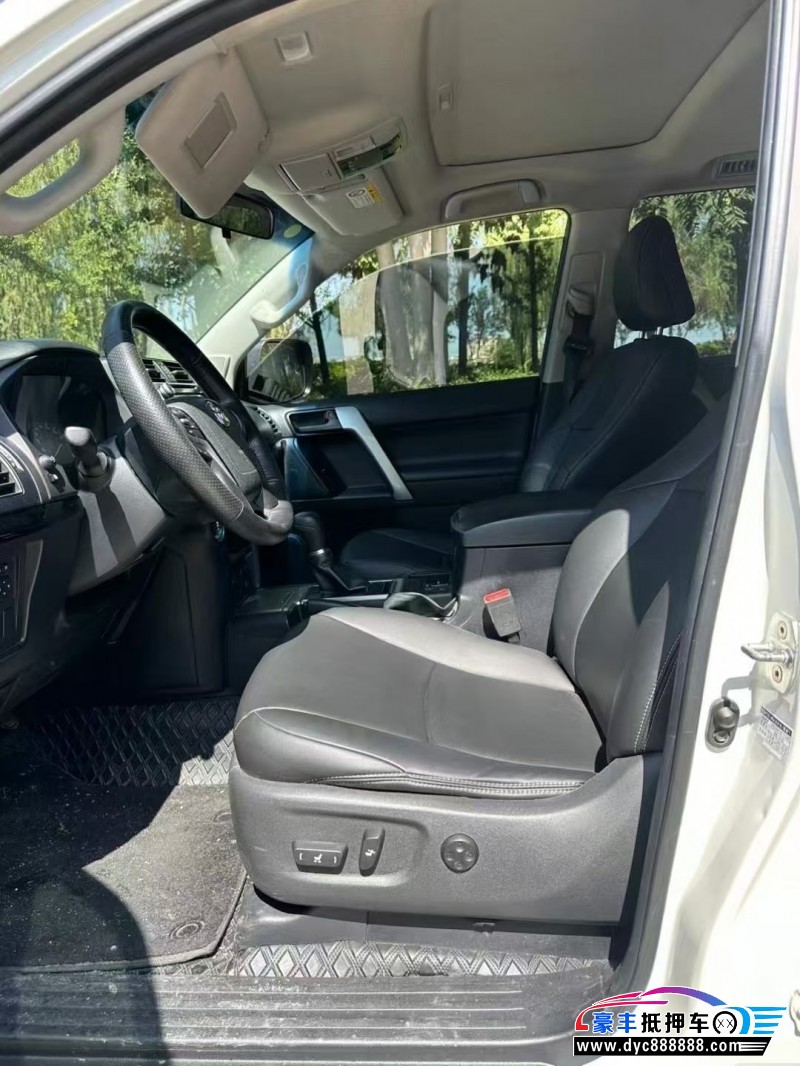 20年丰田普拉多（霸道）轿车抵押车出售