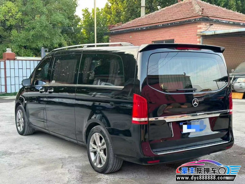 18年奔驰威霆MPV抵押车出售