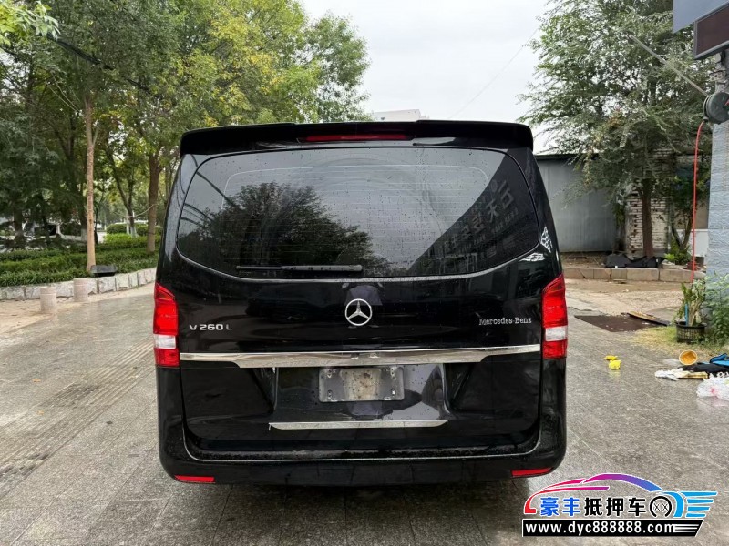 23年奔驰威霆MPV抵押车出售