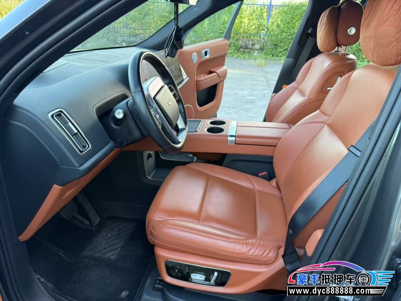 23年理想L8SUV抵押车出售