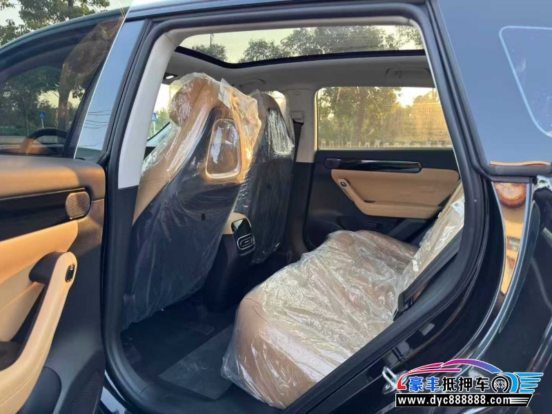 24年零跑C11轿车抵押车出售