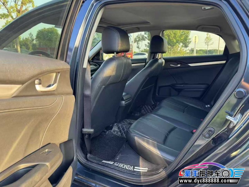 17年本田思域轿车抵押车出售