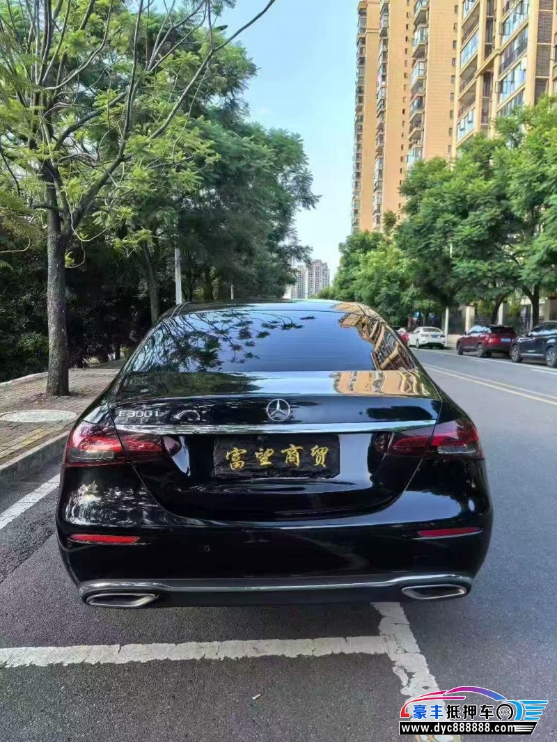 21年奔驰E轿车抵押车出售