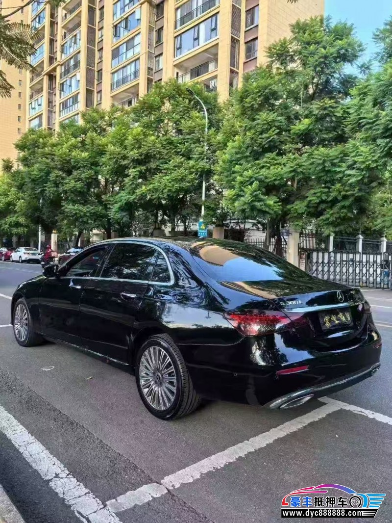 21年奔驰E轿车抵押车出售