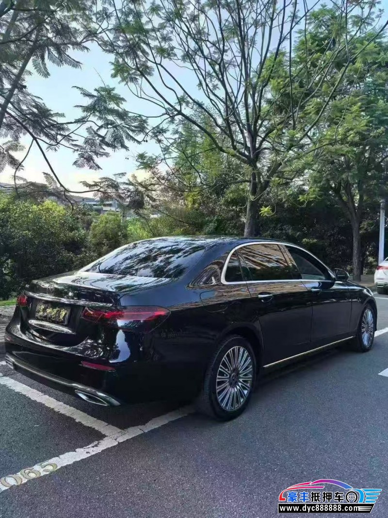 21年奔驰E轿车抵押车出售