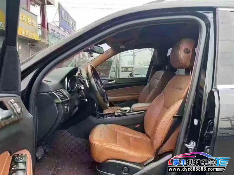 19年奔驰S轿车抵押车出售