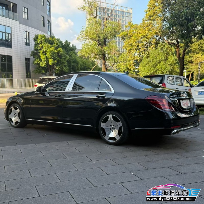 18年奔驰S轿车抵押车出售