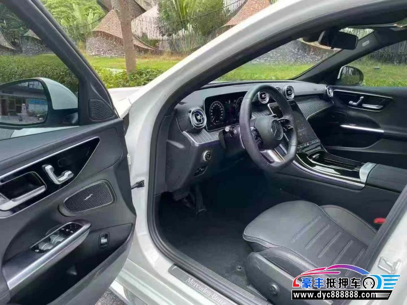 23年奔驰C轿车抵押车出售