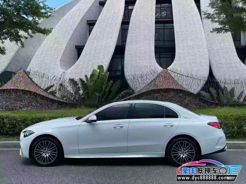 23年奔驰C轿车 23年奔驰C轿车抵押车出售