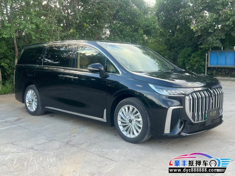 24年岚图梦想家轿车抵押车出售