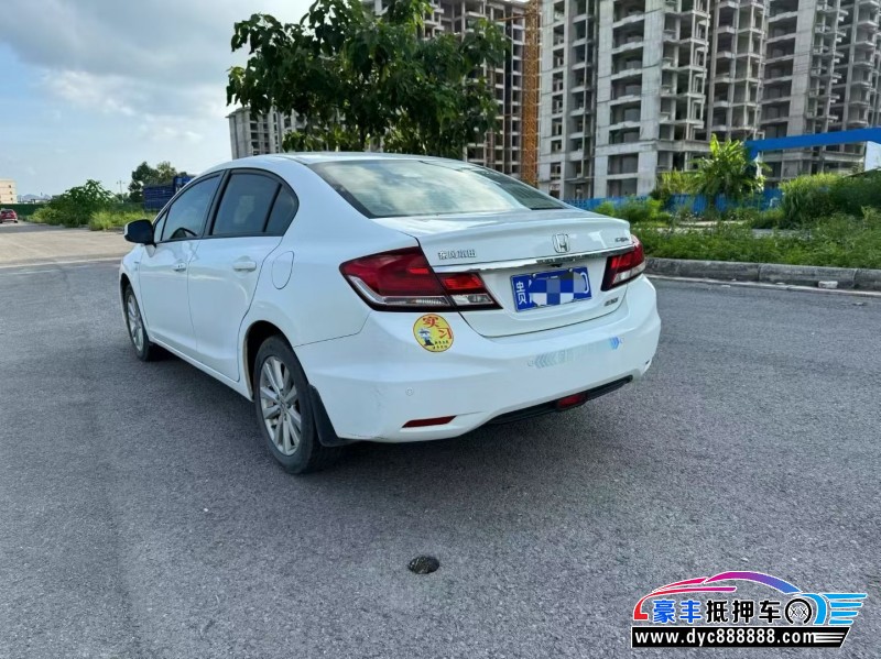15年本田思域轿车抵押车出售