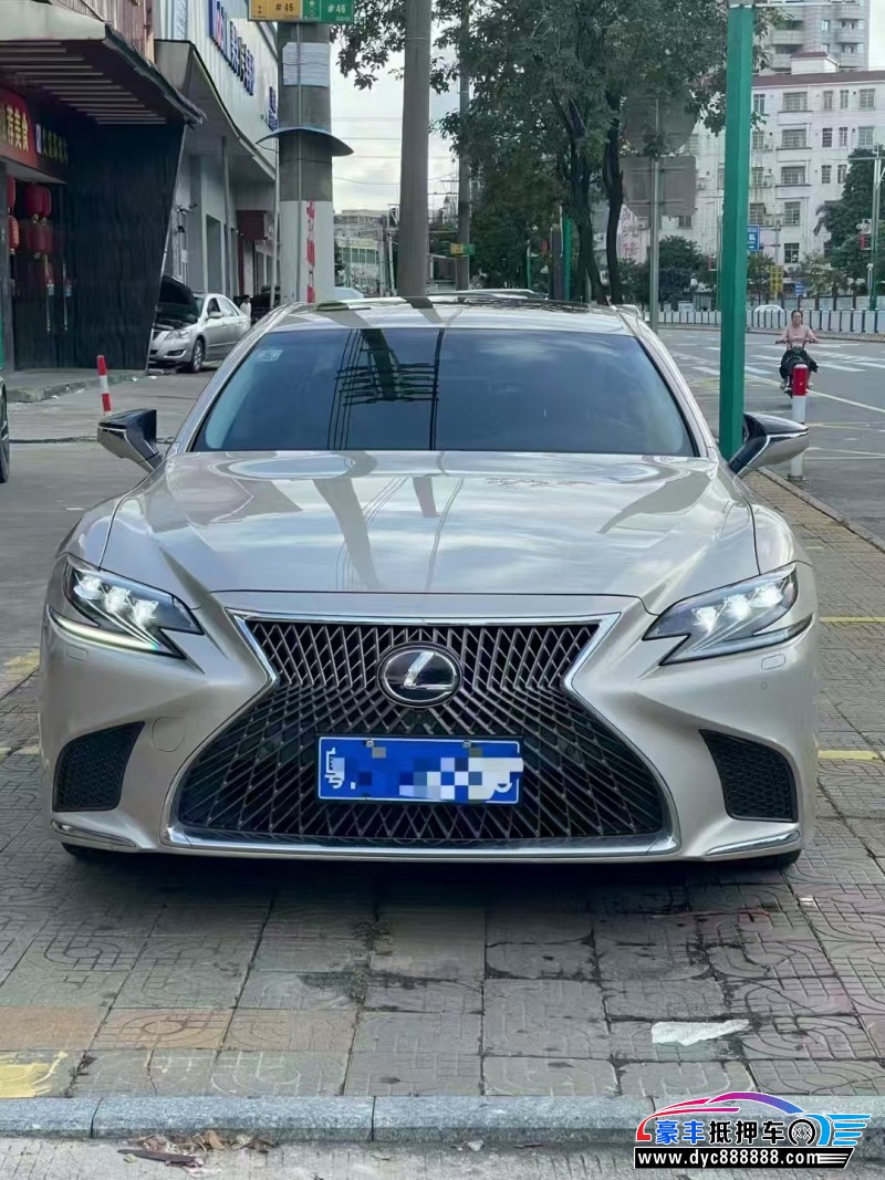 18年雷克萨斯LS轿车抵押车出售