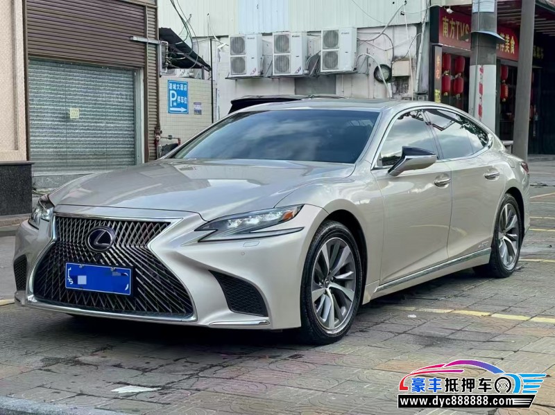 18年雷克萨斯LS轿车抵押车出售