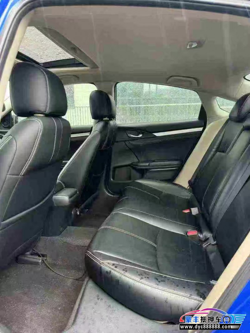 16年本田思域轿车抵押车出售