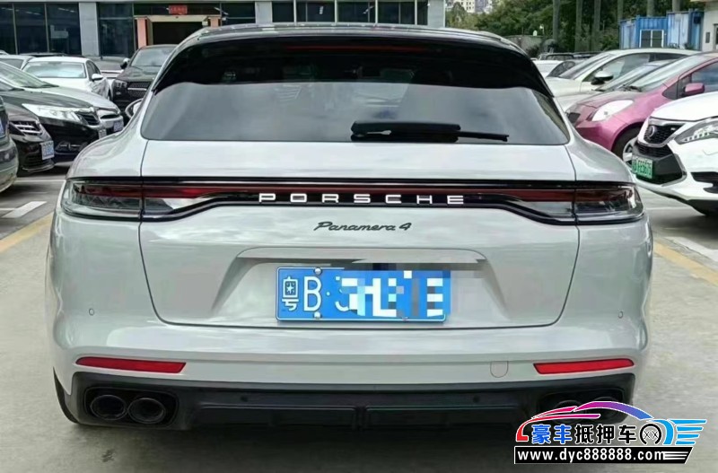 22年保时捷帕纳梅拉轿车抵押车出售