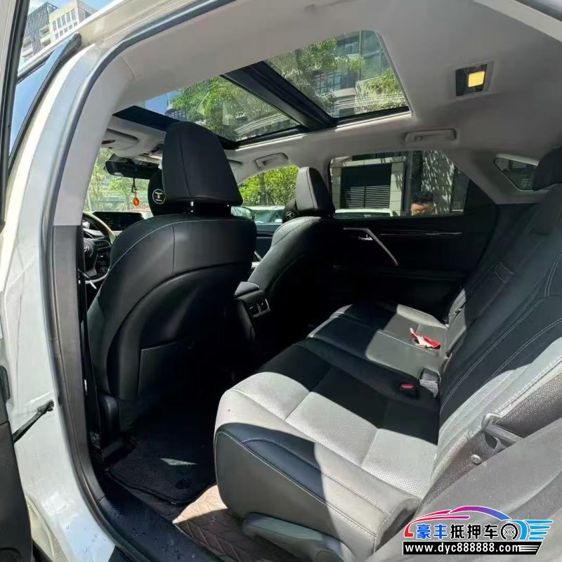 22年雷克萨斯RX轿车抵押车出售