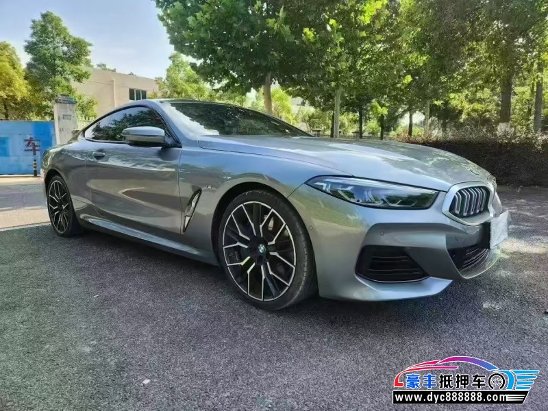 24年宝马8系轿车抵押车出售