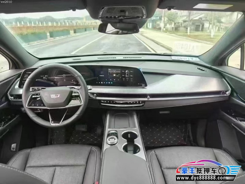 24年凯迪拉克XT5轿车抵押车出售