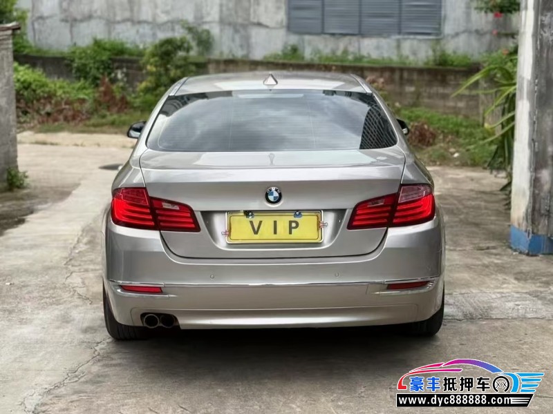 17年宝马5系轿车抵押车出售