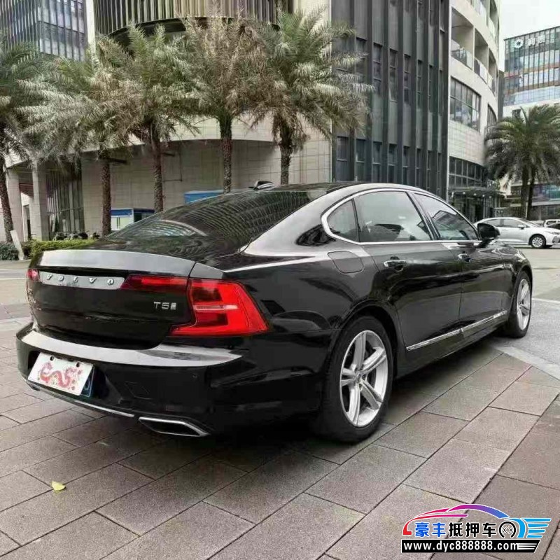 18年沃尔沃S90轿车抵押车出售