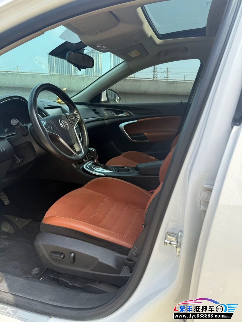 16年别克君威轿车抵押车出售