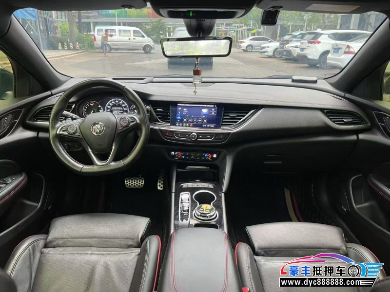 22年别克君威轿车抵押车出售