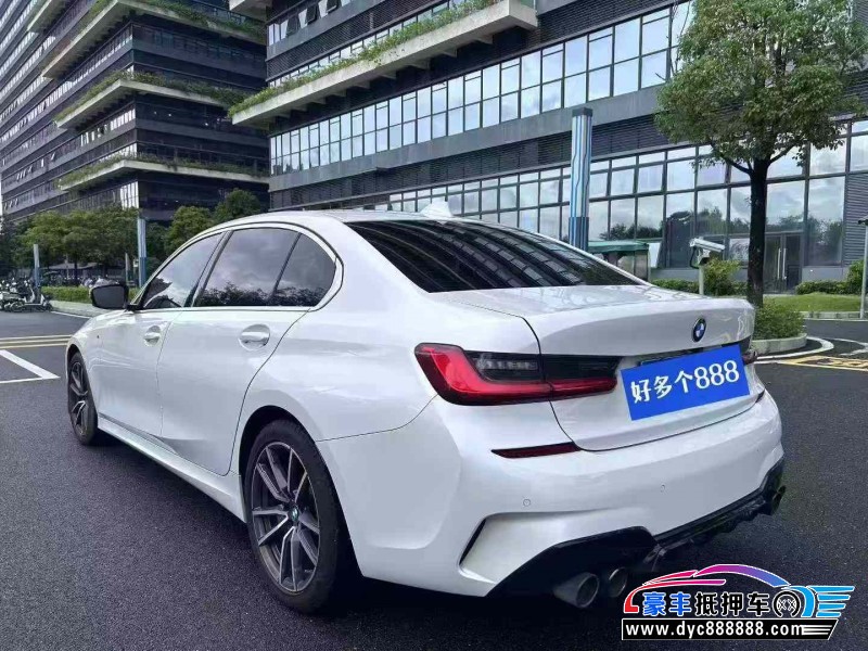 21年宝马3系轿车抵押车出售