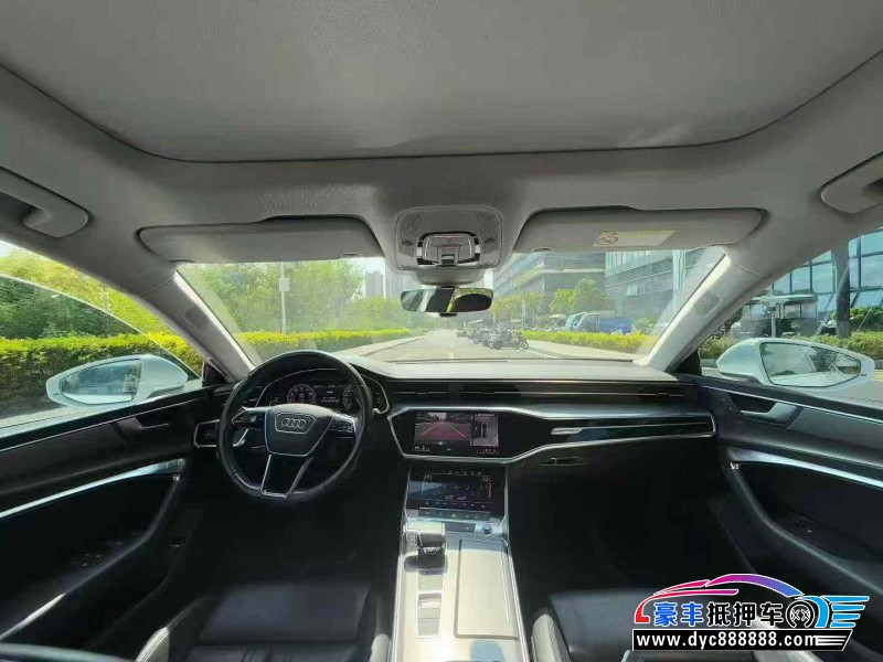 20年奥迪A7轿车抵押车出售