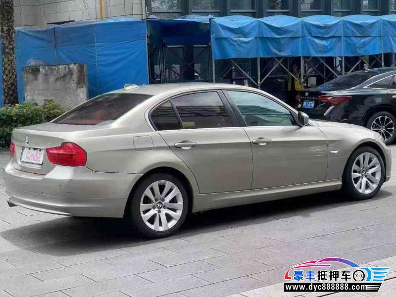 11年宝马3系轿车抵押车出售