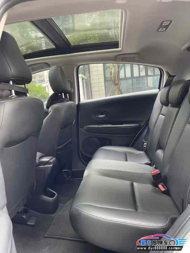 21年本田缤智轿车抵押车出售