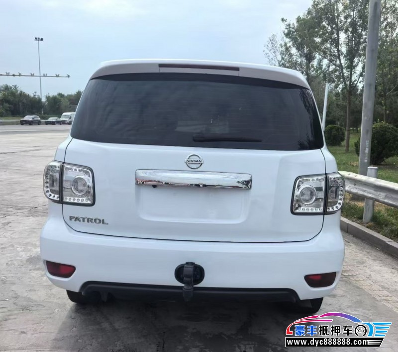 17年日产途乐轿车抵押车出售