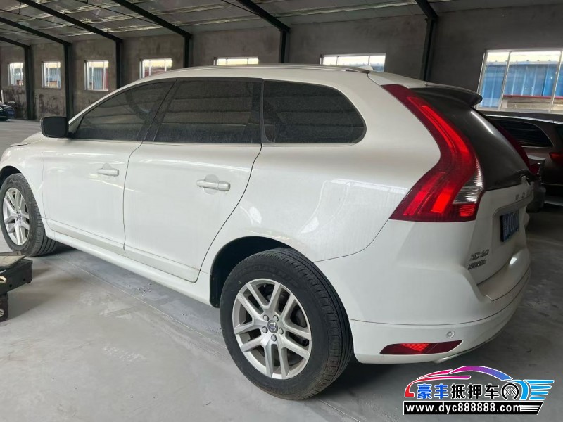 17年沃尔沃XC60轿车抵押车出售