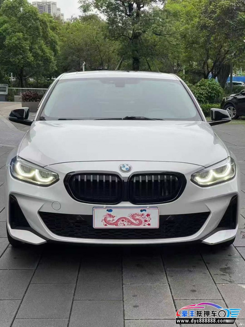 22年宝马1系轿车抵押车出售