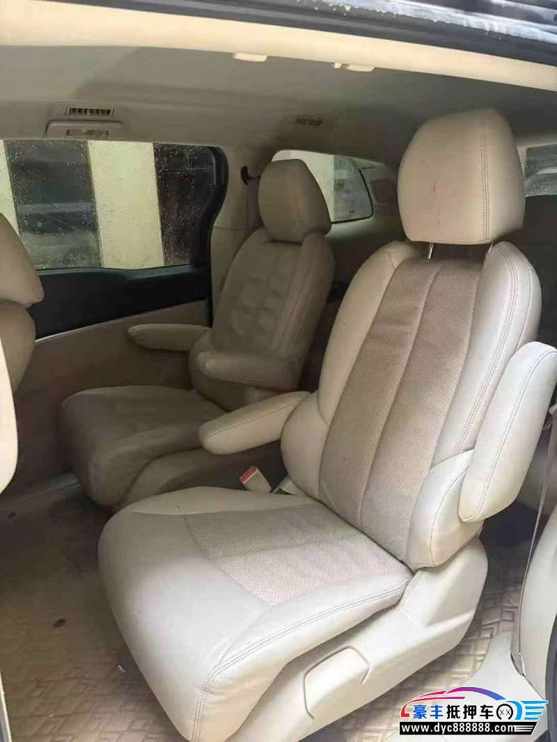 17年别克GL8MPV抵押车出售