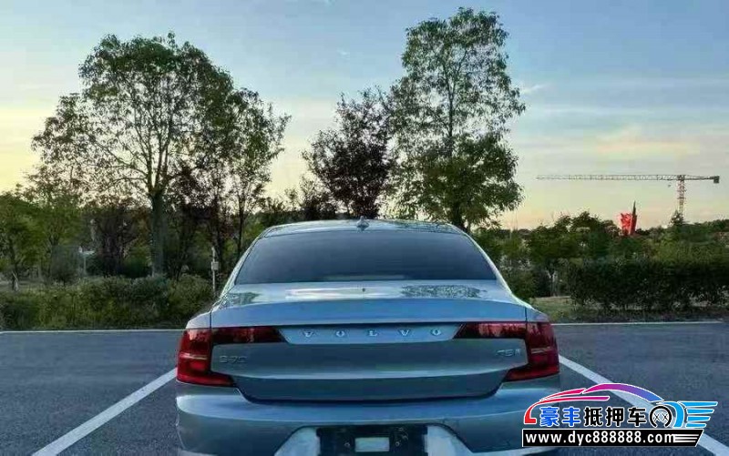 19年沃尔沃S90轿车抵押车出售