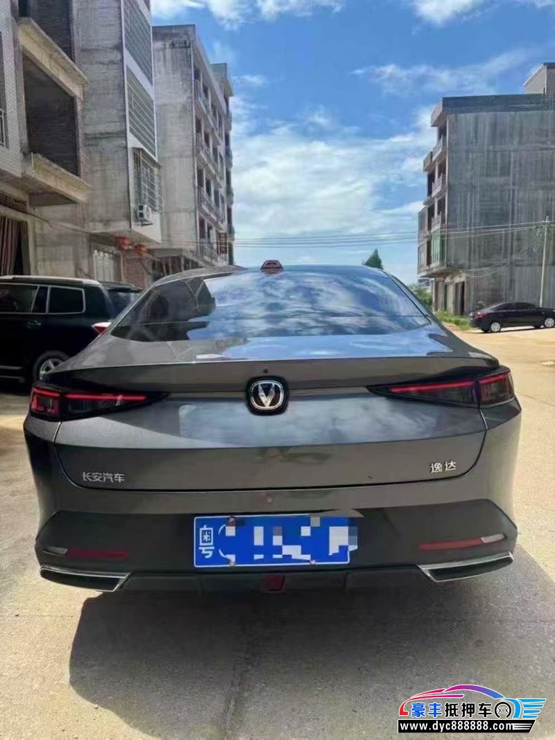 24年长安逸达轿车抵押车出售