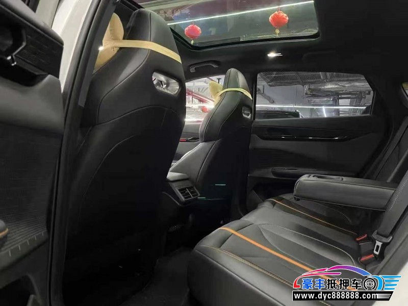 24年长安长安UNI轿车抵押车出售